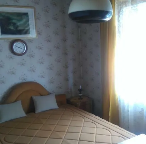 Gerania Haz Semesterbostad